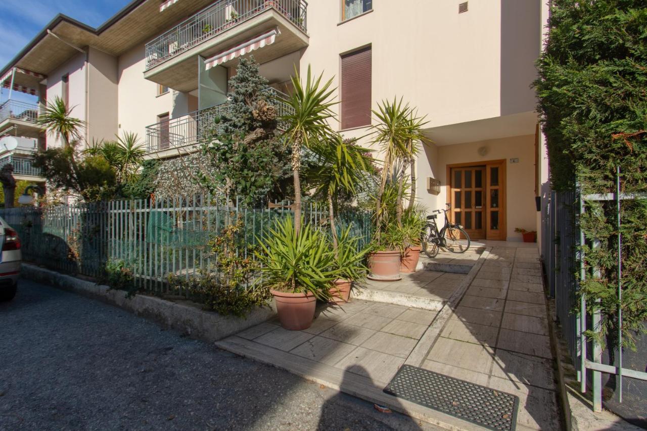 Appartamento Galileo - MyHo Casa Tortoreto Exterior foto
